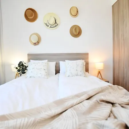 Apartment Apartrogowo *